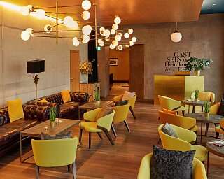 Blue City Hotel Welcome detail